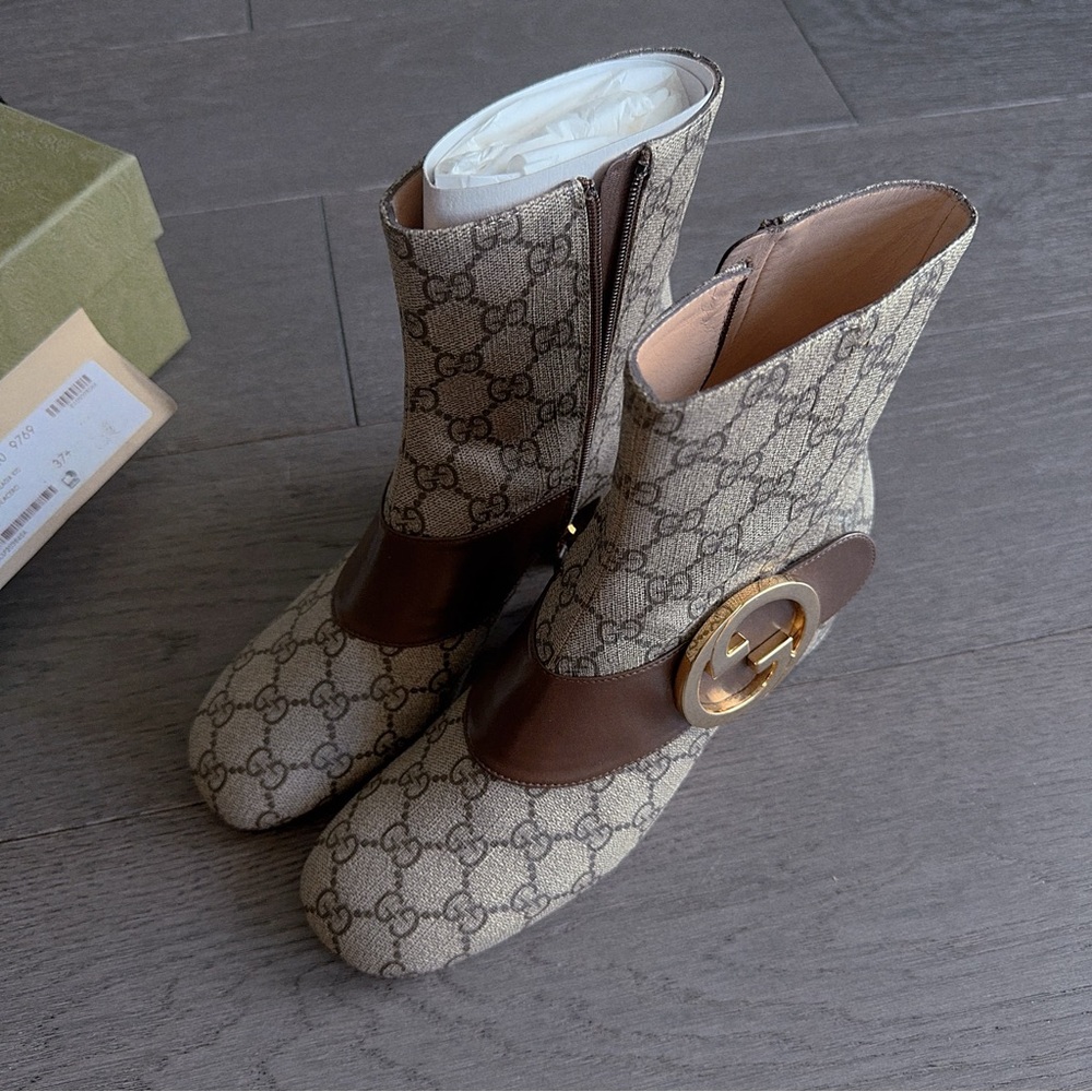 Gucci Blondie GG Supreme ankle-boots
